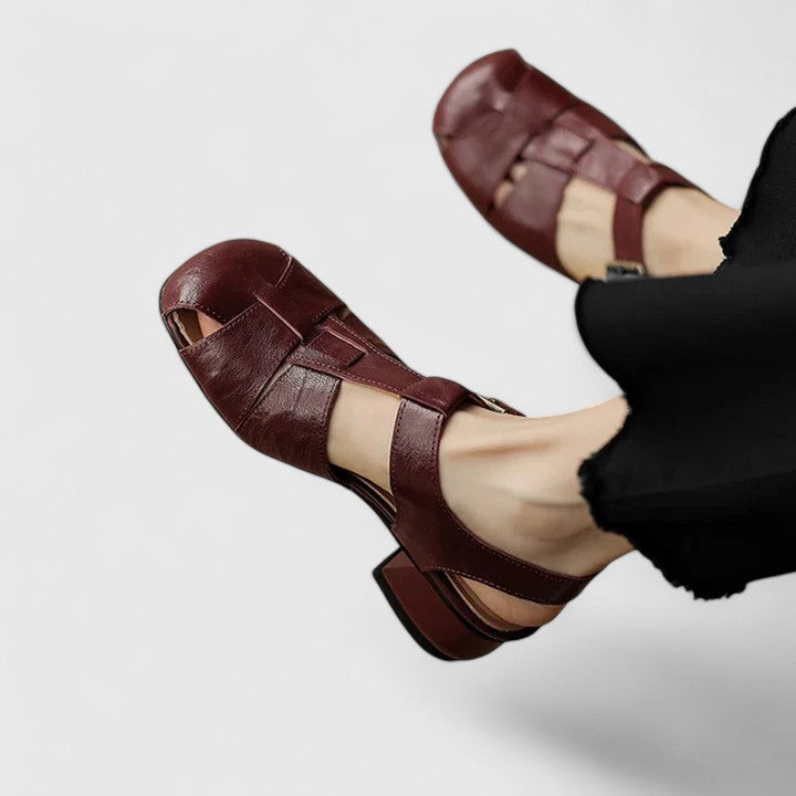 Sandalen dames | Vintage sandaal met gesp en blokhak