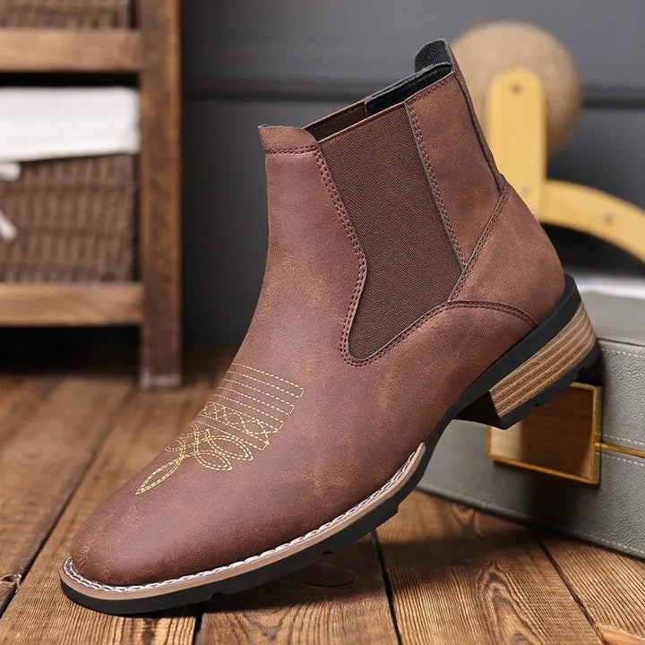 HeritageCobbler | Leren chelseaboots met borduursel