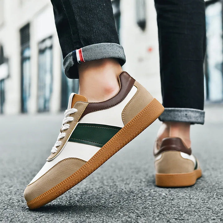 CanvasCore | Lichtgewicht sneakers met suède details