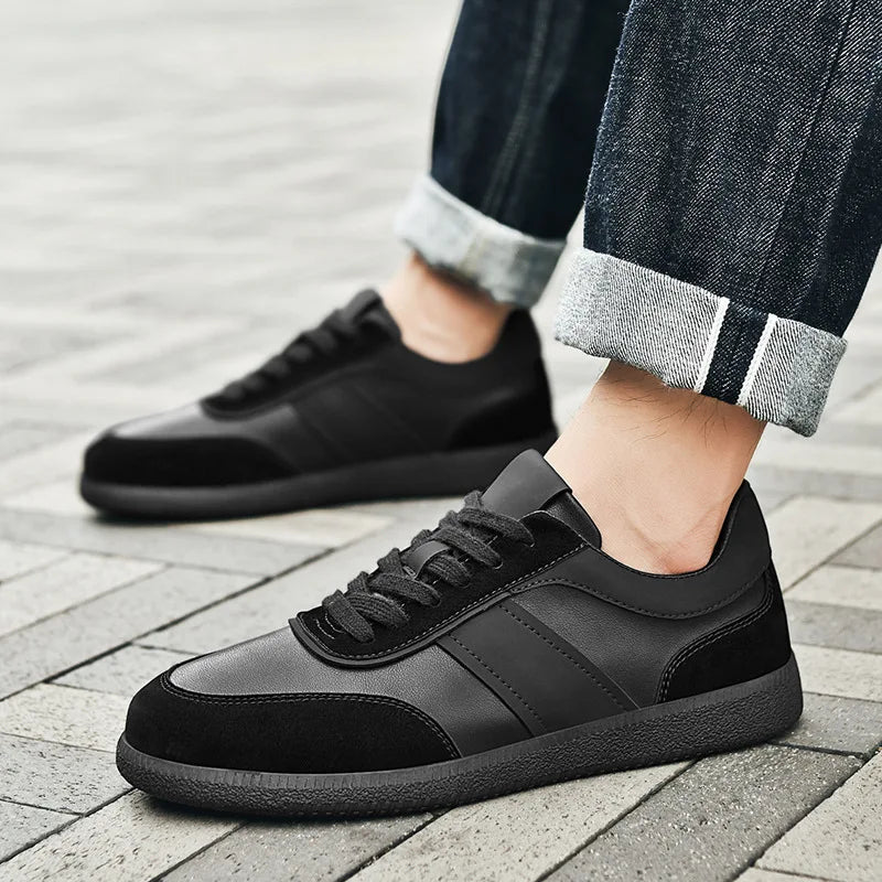 CanvasCore | Lichtgewicht sneakers met suède details