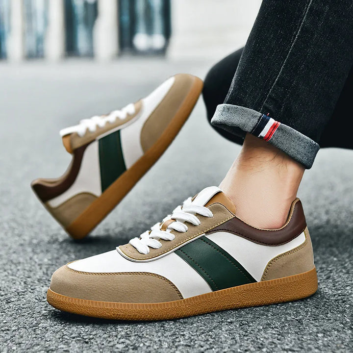 CanvasCore | Lichtgewicht sneakers met suède details