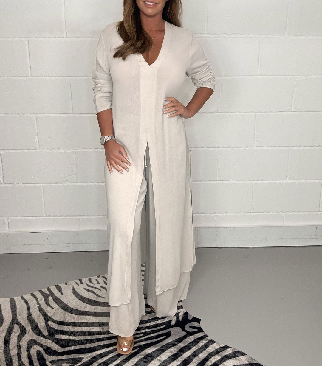Set dames | Twee delige set met v hals en wijde broek