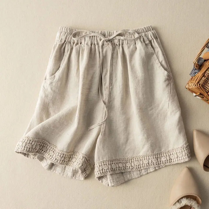 Short dames | Luchtige zomer short met kanten details