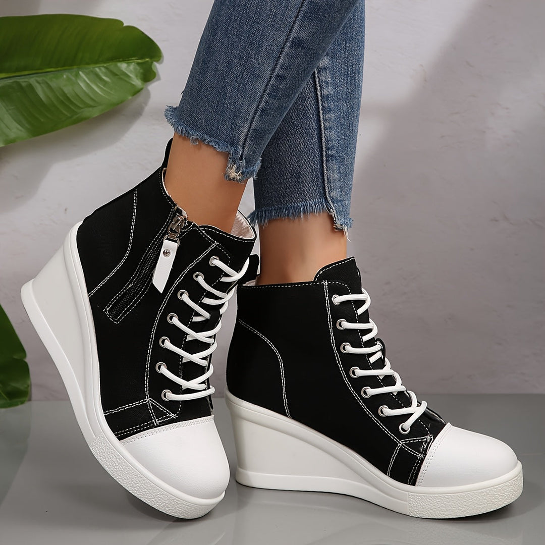 Sneakers dames | Zwart hoog model met sleehak en veters