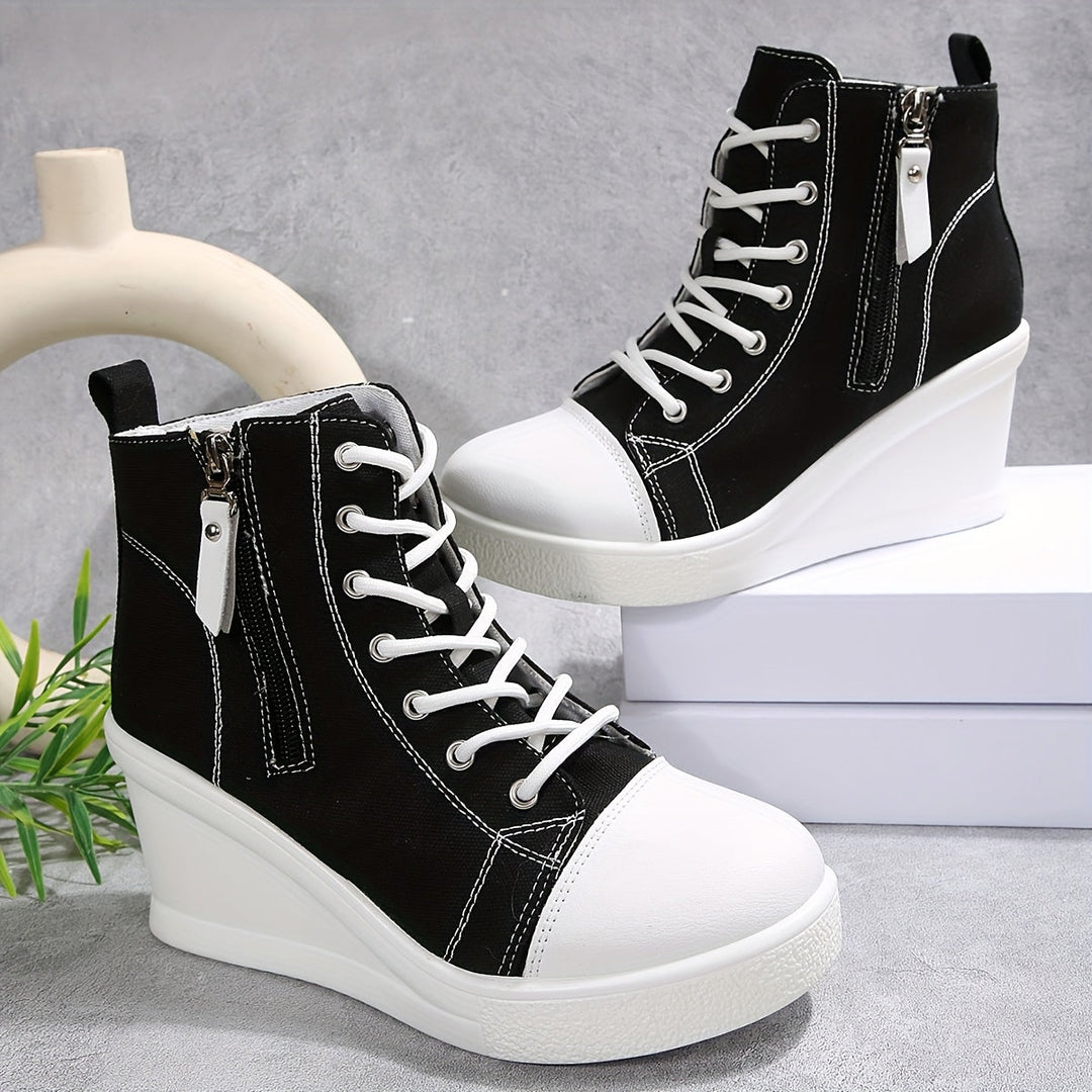 Sneakers dames | Zwart hoog model met sleehak en veters