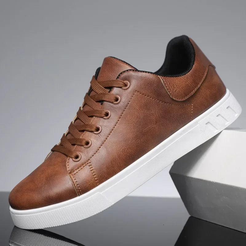 Sneakers heren | Low-top sneakers met vetersluiting