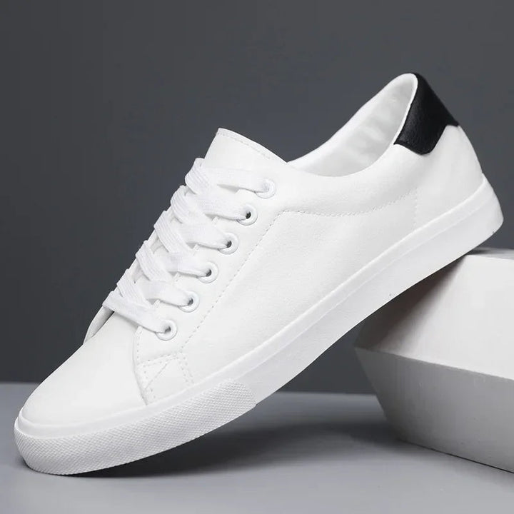 Sneakers heren | Low-top sneakers met vetersluiting