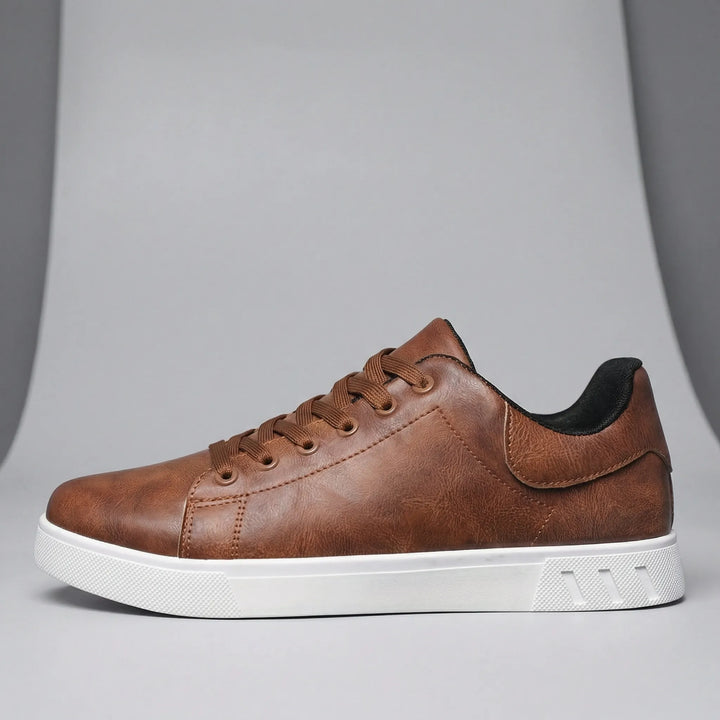 Sneakers heren | Low-top sneakers met vetersluiting