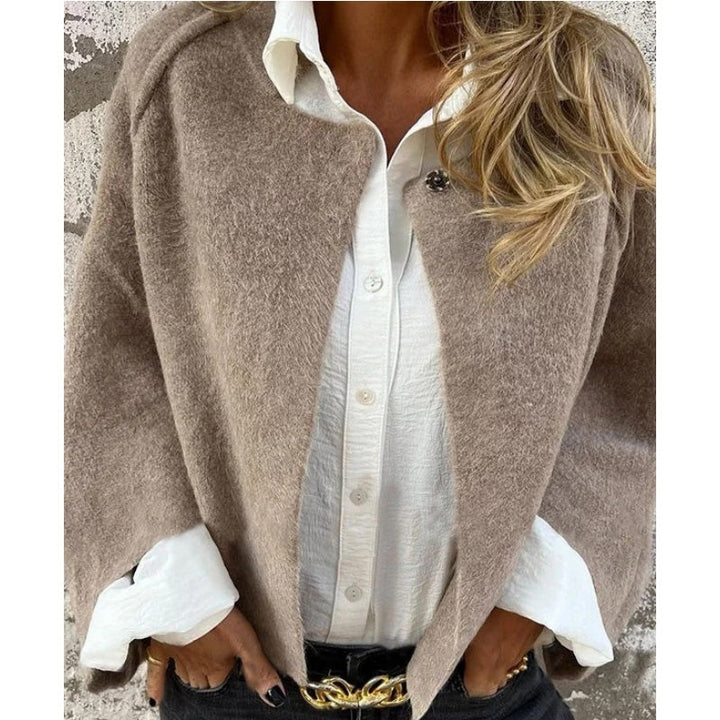 Tussenjas dames | Kort elegant model met knoopsluiting