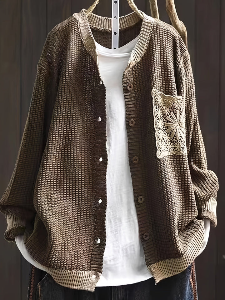 Vest dames | Gebreid vest met knopen en kanten borstzak