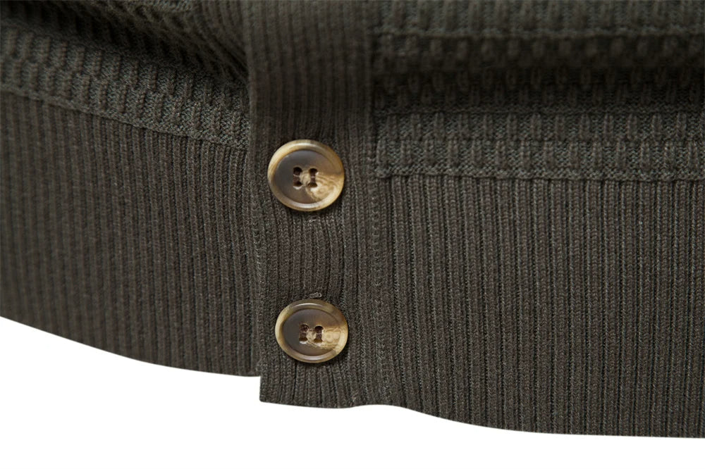 Vest heren | Gebreid model met knopen en opstaande kraag