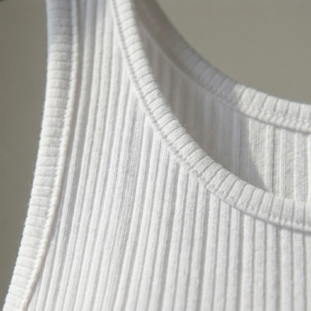 Zomertop dames | Witte top met luchtige stof en elegante fit