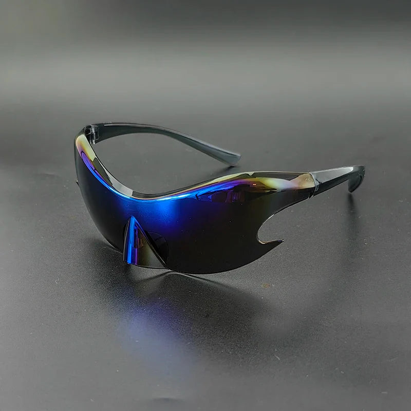 Zonnebril heren | Sport zonnebril met spiegelglas en wrap design