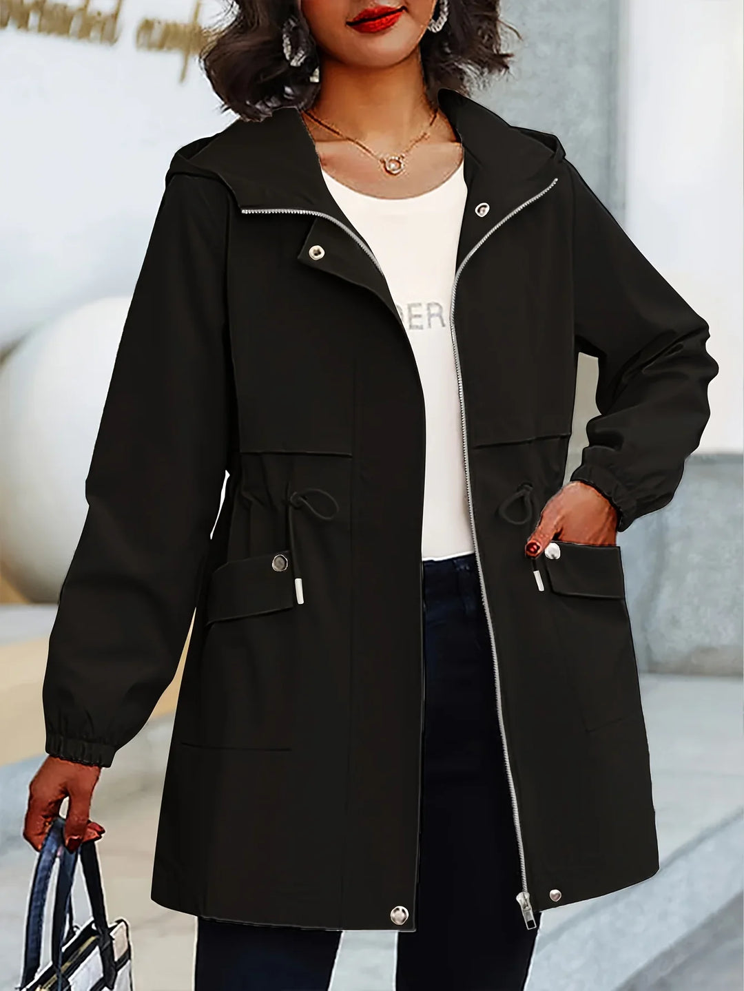 Dames trenchcoat | Beige windbreaker met capuchon en taillekoord