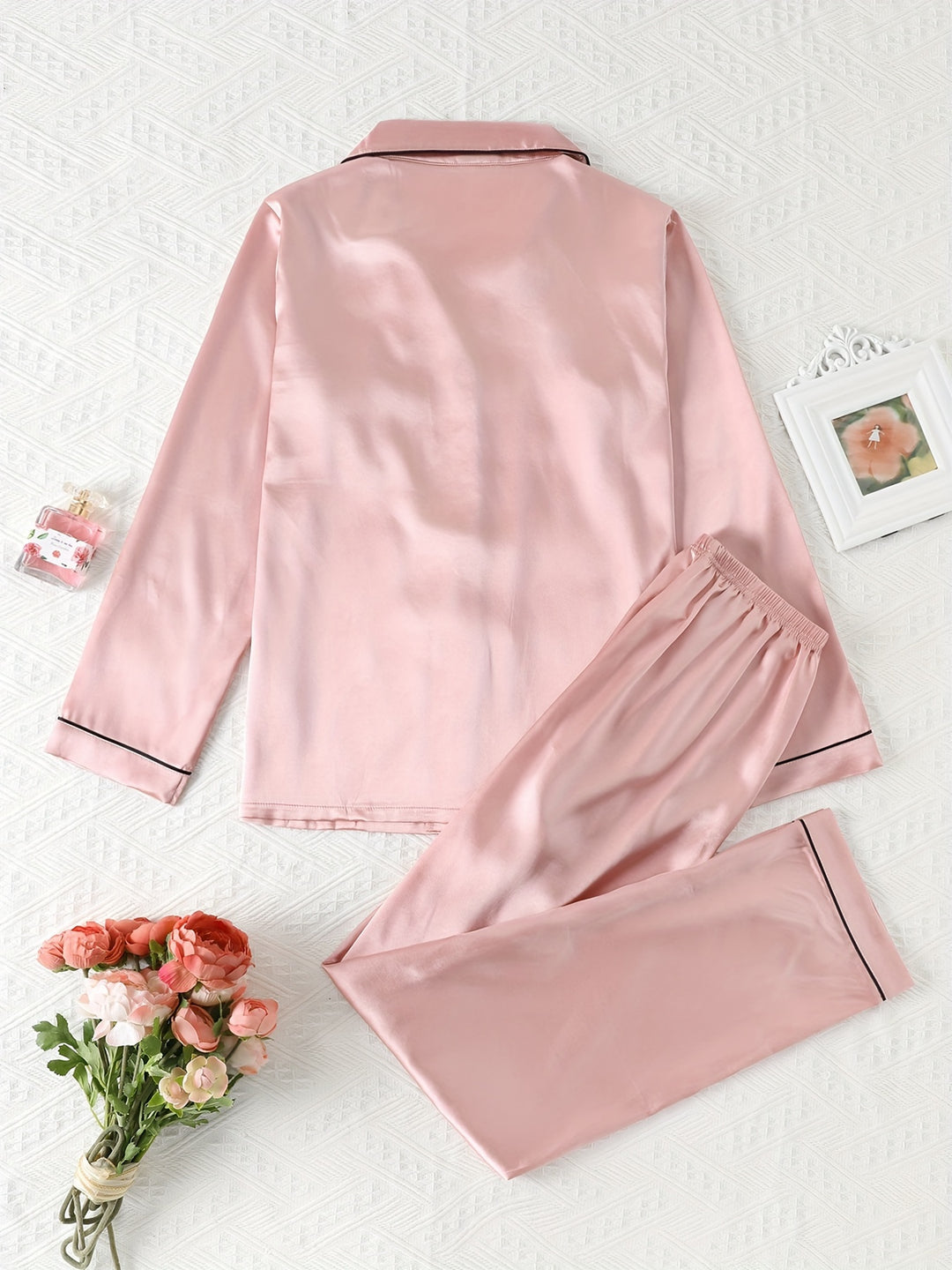 Dames pyjama set met satijnlook | Lange mouwen & knoopsluiting