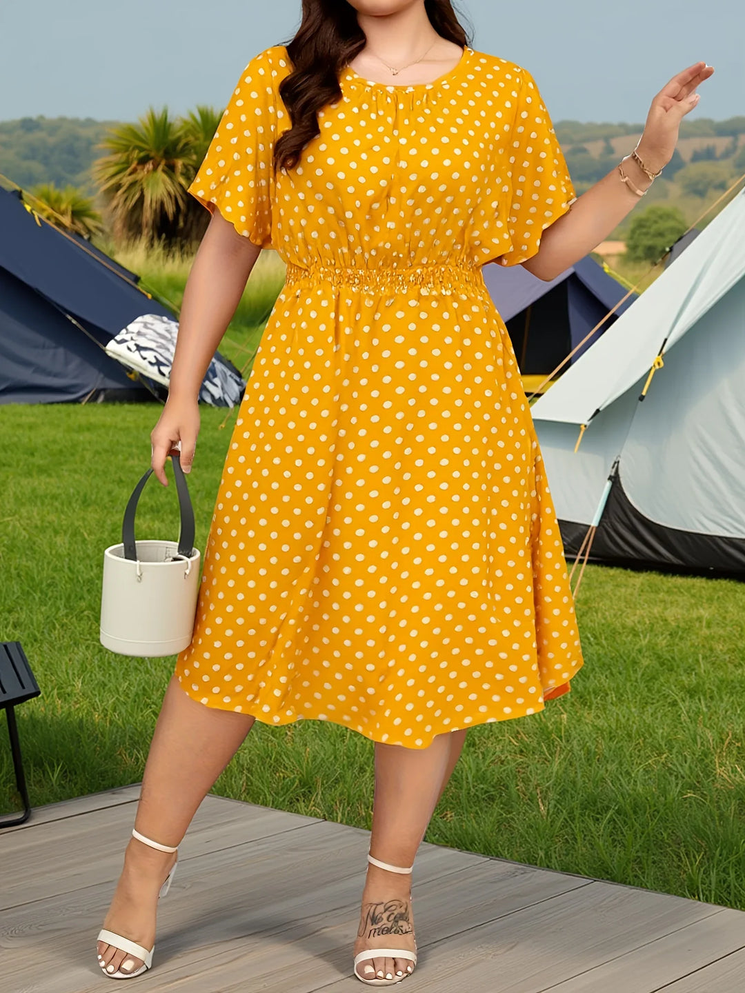 Dames jurk | Groene stippen jurk met elastische taille
