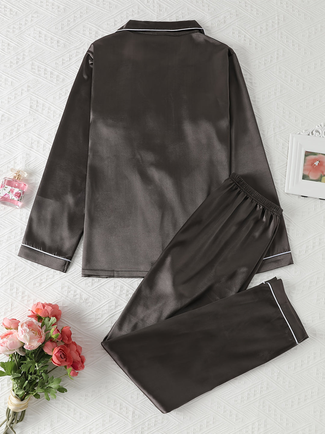 Dames pyjama set met satijnlook | Lange mouwen & knoopsluiting