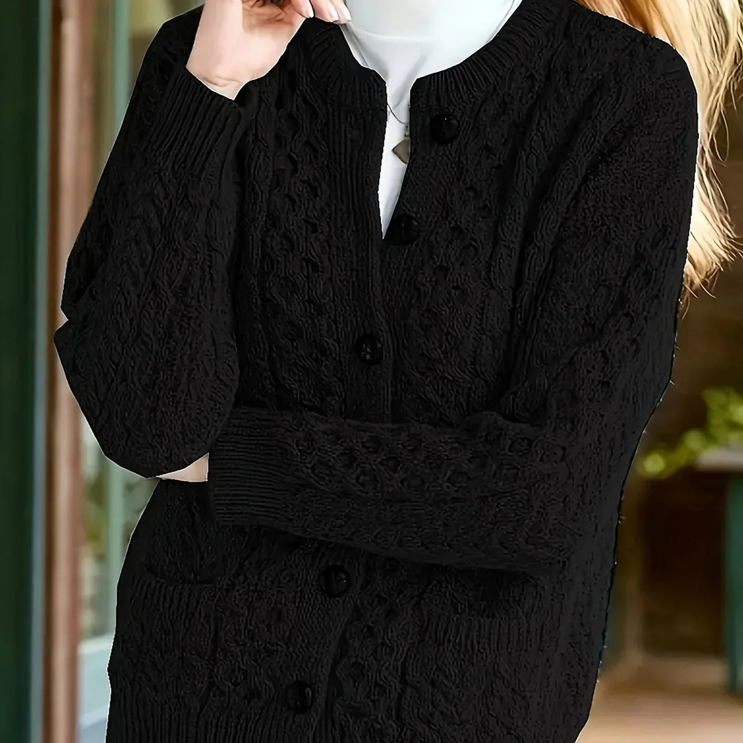 Dames vest | Gebreide cardigan met kabelpatroon en knopen
