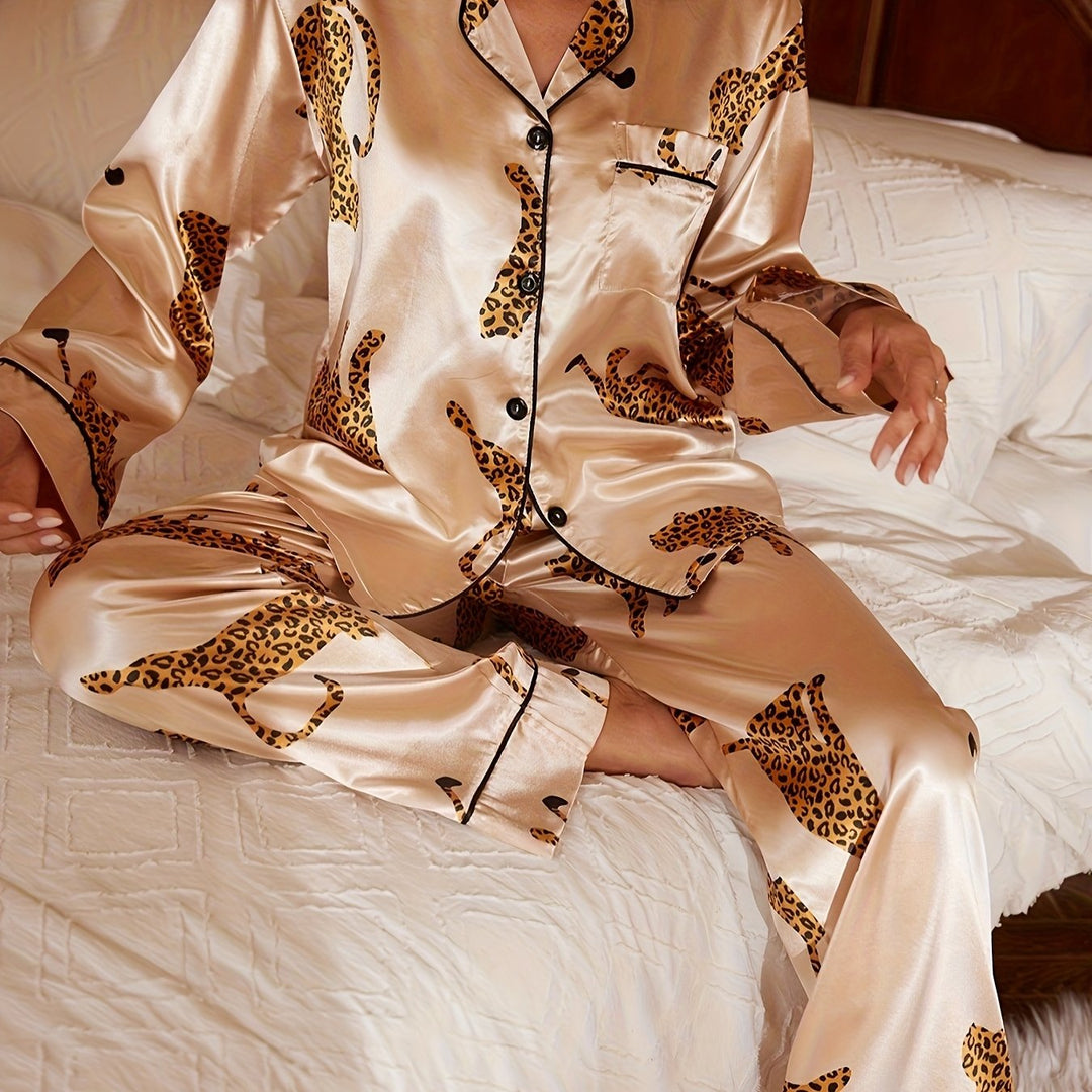 Dames pyjama set | Satijnen pyjama met luipaardprint