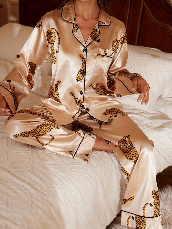 Dames pyjama set | Satijnen pyjama met luipaardprint