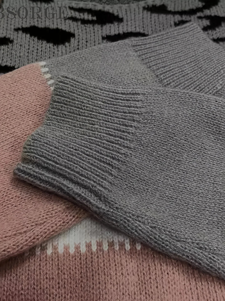 Dames trui | Gebreide sweater met panterprint en ronde hals