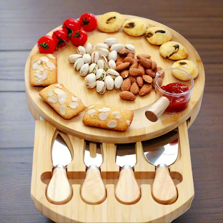Borrelplank cadeau set | Bamboe kaasplank met messen