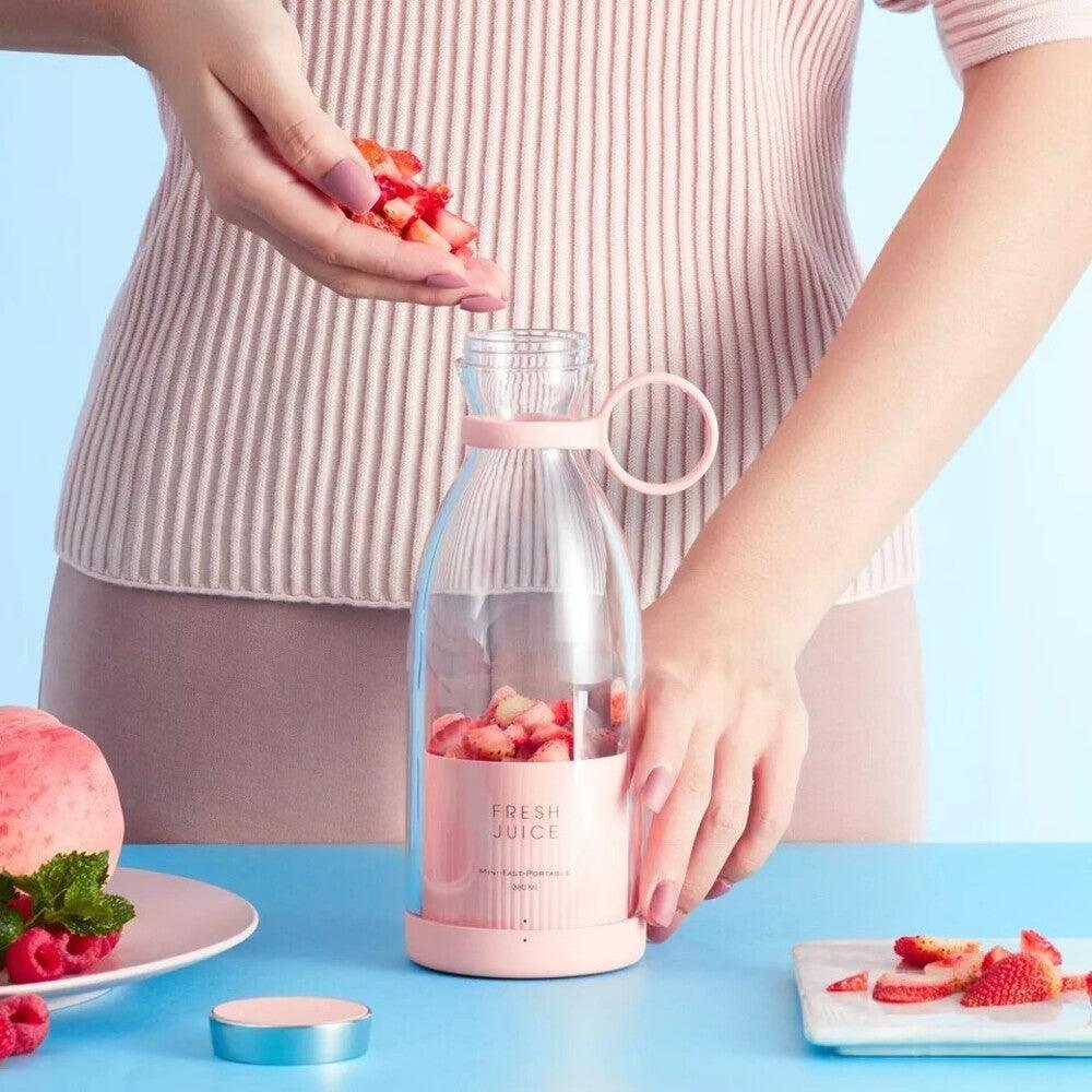 FreshJuice | Handige blender om overal mee naar toe te nemen!